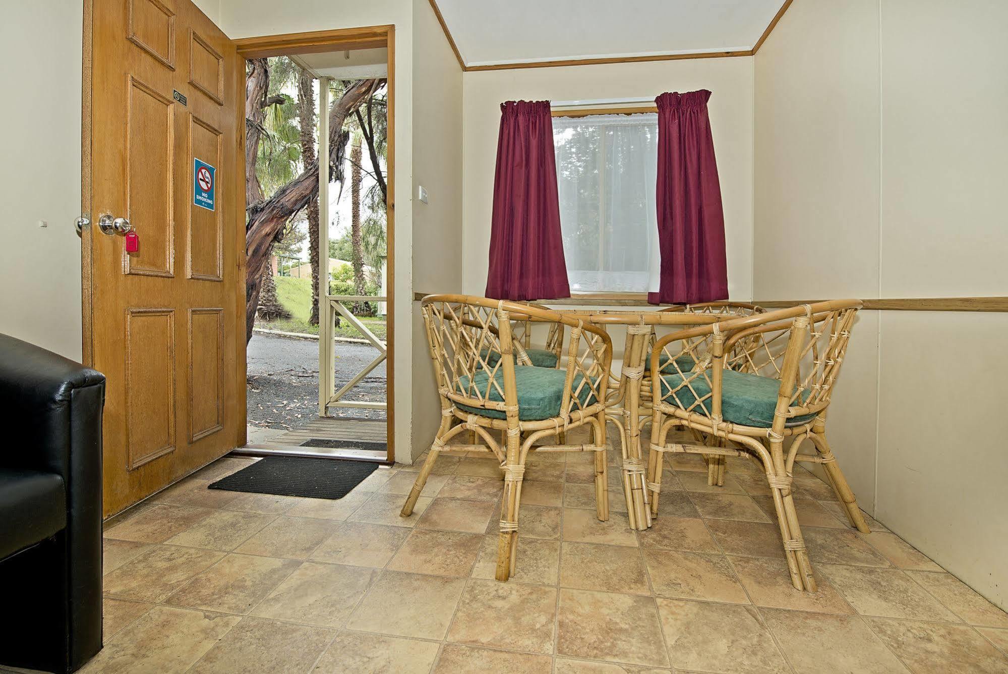 Acclaim Pine Grove Holiday Park Έσπερανς Εξωτερικό φωτογραφία