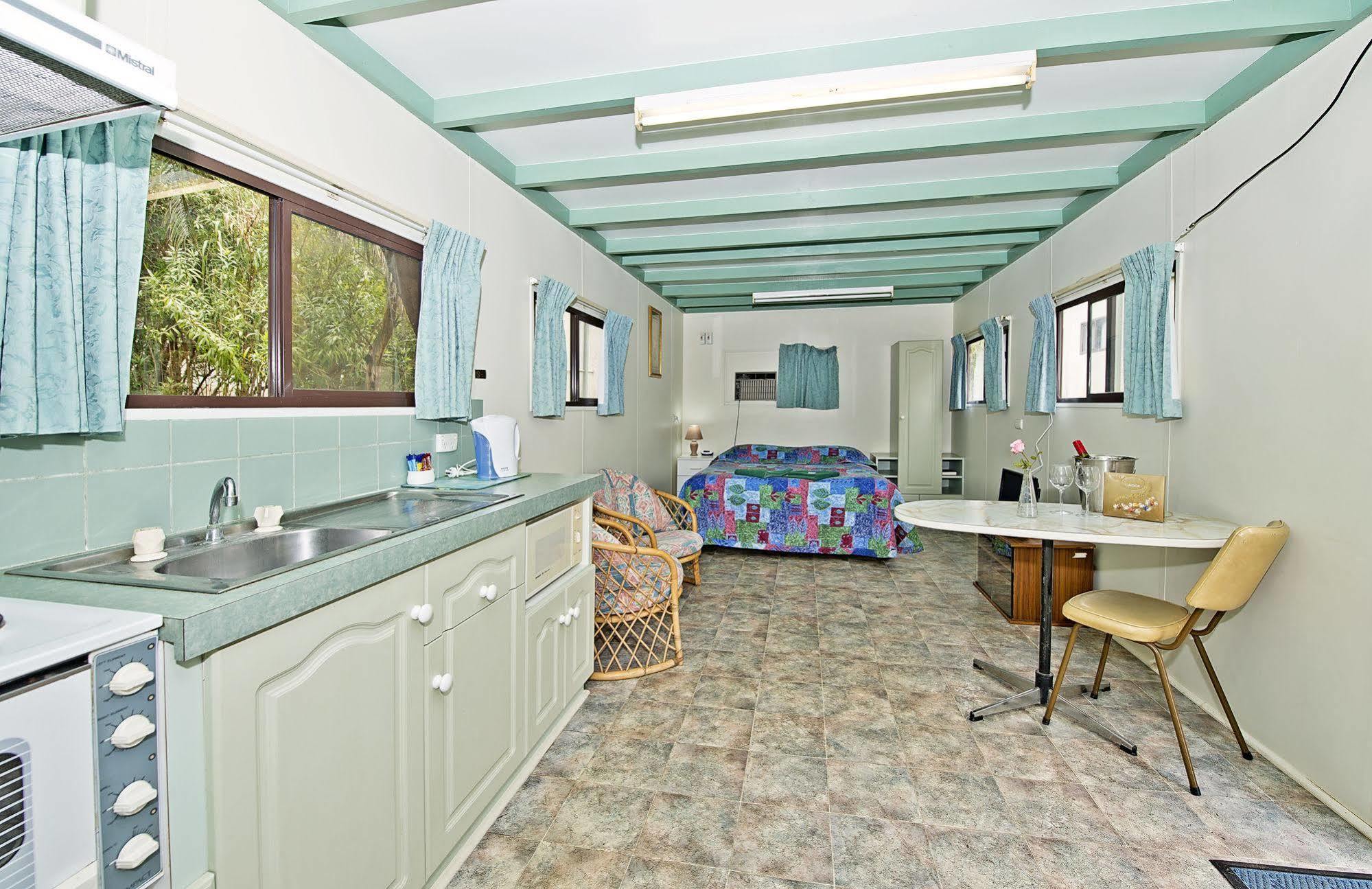 Acclaim Pine Grove Holiday Park Έσπερανς Εξωτερικό φωτογραφία